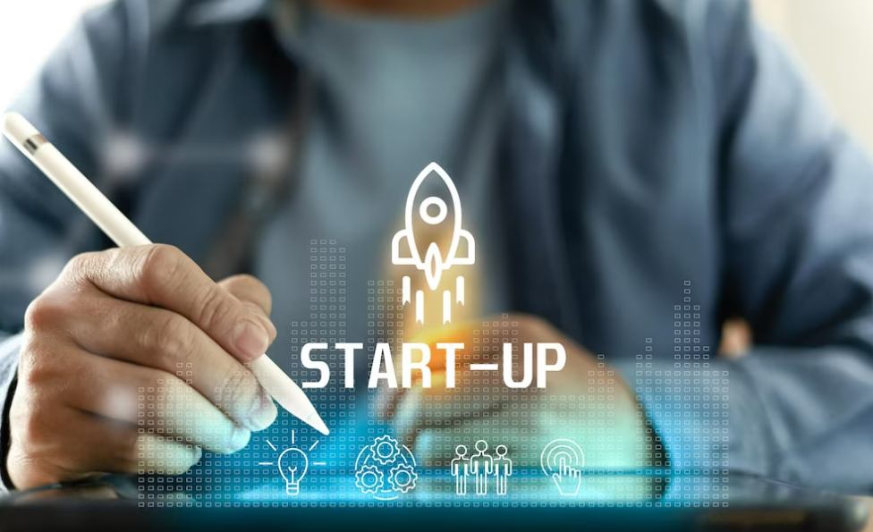 From Startup to Success: Mastering Global and Local Business