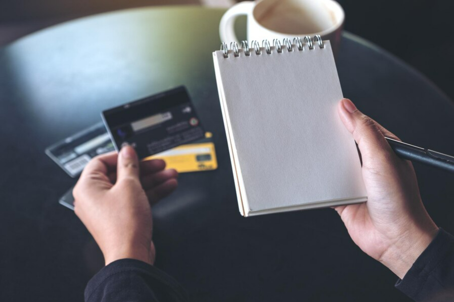 10 Credit Card Tips That Newbies Rarely Hear About