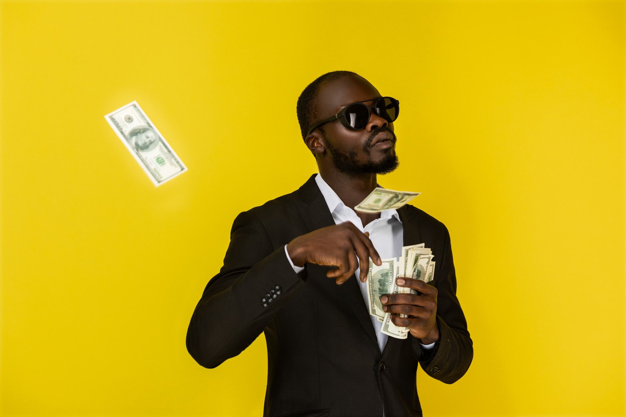 How to Earn Side Income Outside of Your 9-5 Job